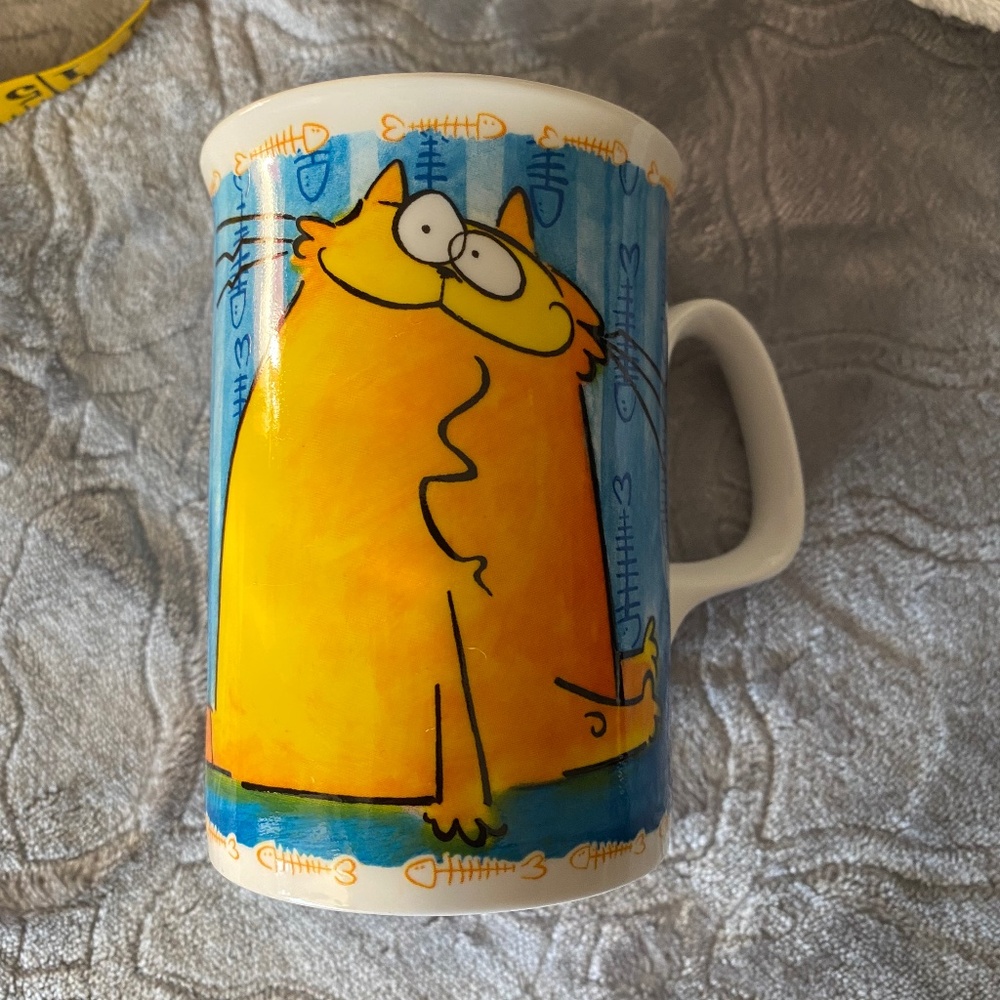 Vintage Cartoon and Fish Bones Fine Bone England Duchess China Comedy Cat